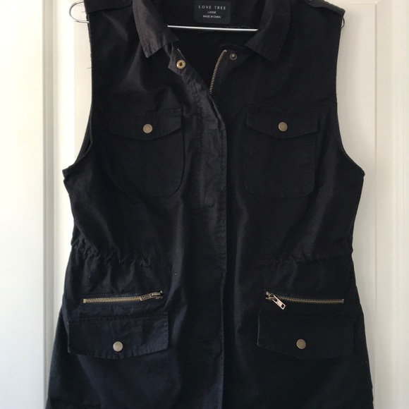 Love Tree Jackets & Blazers - Love Tree ladies lightweight vest jacket
